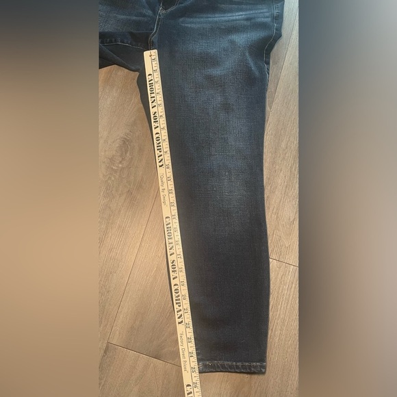 Torrid Premium Skinny High Rise Dark Denim Jegging Women’s Size 20R - Picture 11 of 11